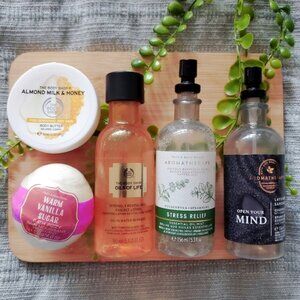 THE BODY SHOP Limited Edition Set + BATH And BODY Set